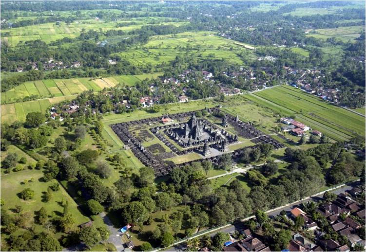 10 Candi di Jogja dengan Biaya Tiket Masuk Murah