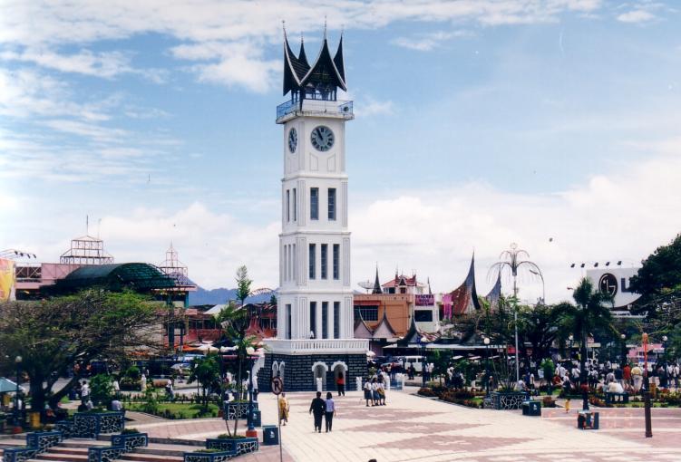 23 Tempat Wisata Paling Popular di Padang Sumatra Barat